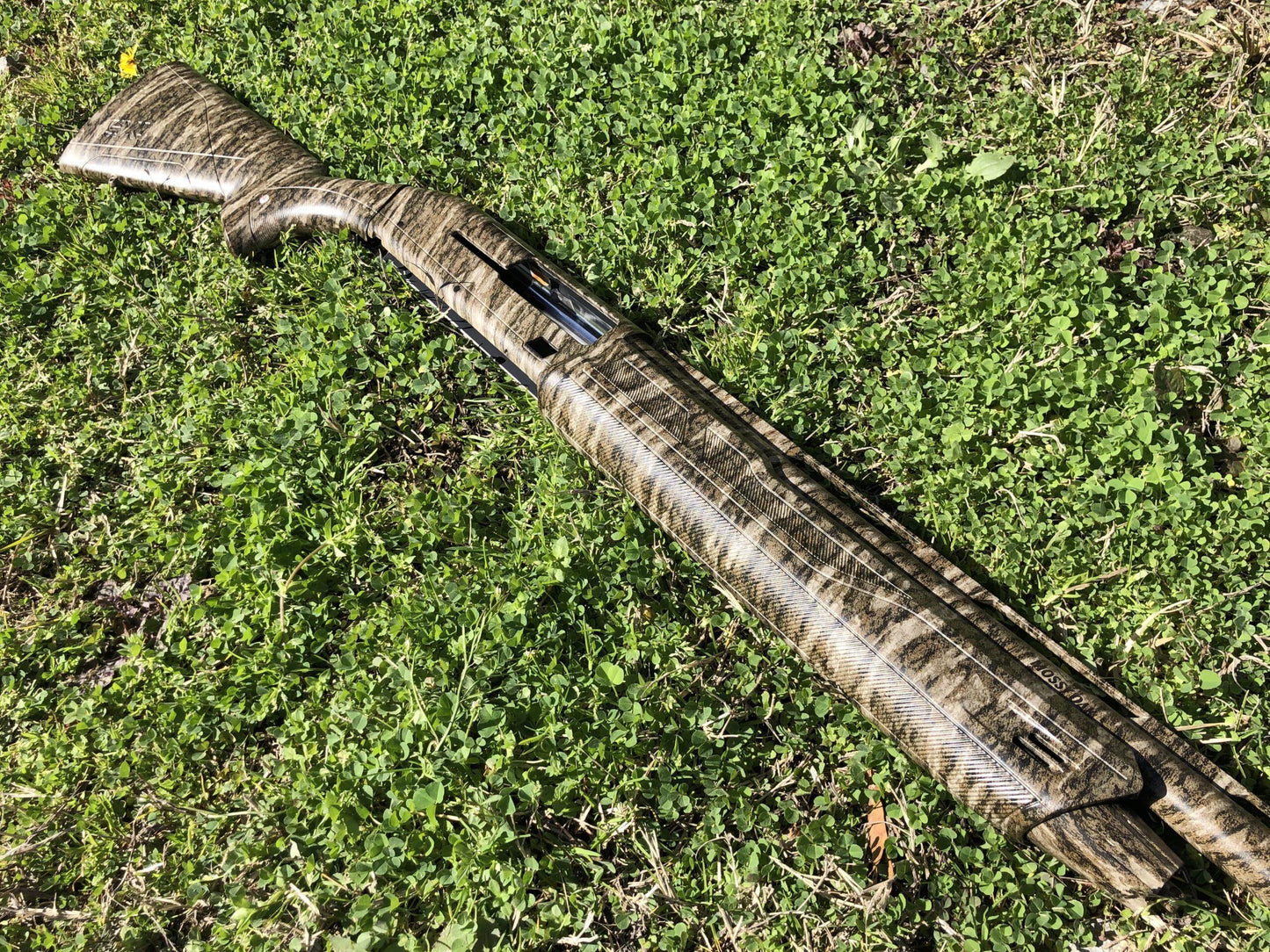 SHIP YOUR COMPLETE SHOTGUN OR RIFLE TO BE DECORATED BY CFG